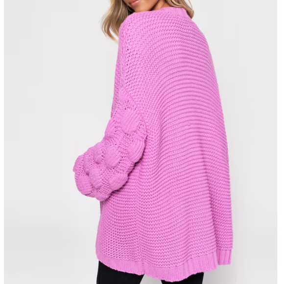 Bubble Sleeve Cardigan - Picture 2 of 4
